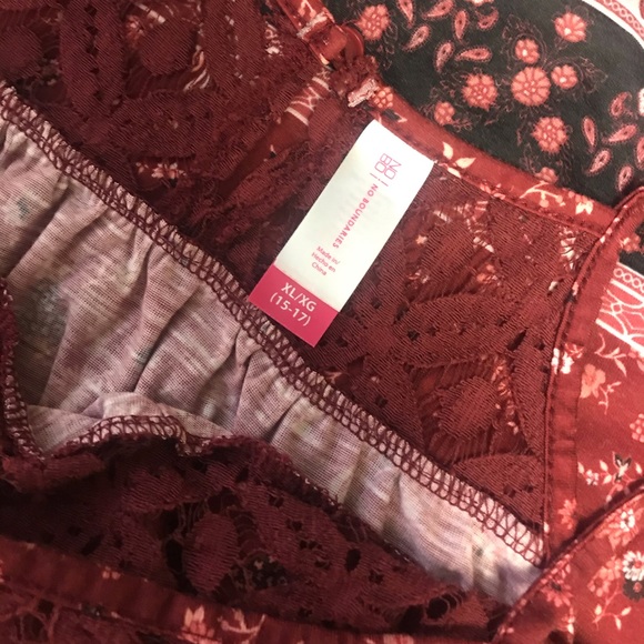 No Boundaries Spaghetti Lace Top - Picture 7 of 7